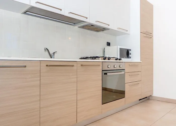 Marconi 4 * Golfo Aranci